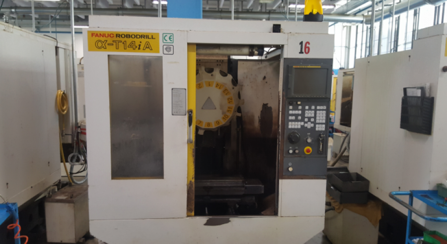 Makinate | Centre d'usinage vertical FANUC ROBODRILL alpha T14iA d'occasion