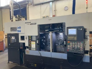 Tour CNC DOOSAN Puma TW2600M GL en excellent état, prêt pour la production automatisée avec Gantry Loader